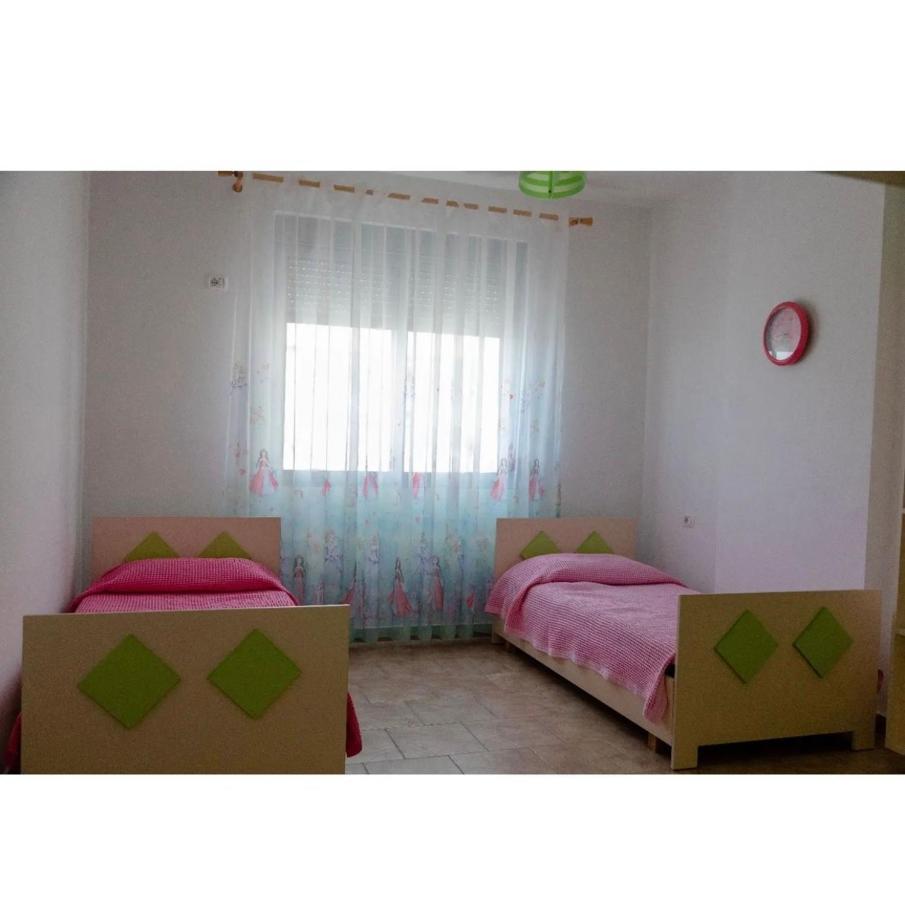 شقة Agaraj Apartament أوريكوم المظهر الخارجي الصورة